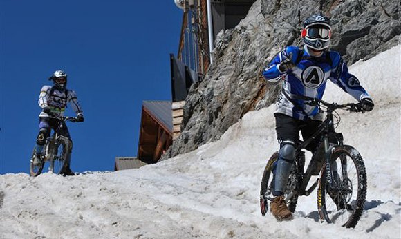 alped_huez_megavalanche_2